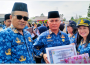 Upacara Hari Kesadaran Nasional Dan HUT Korpri Ke 53 Di Kabupaten Simalungun, 107 PNS Terima Penghargaan*
