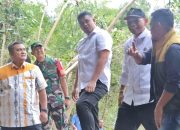 *Bupati Simalungun Dampingi Gubsu Tinjau Lokasi Banjir Di Parapat*