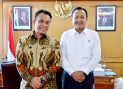 Berkunjung Ke Kemenhut RI, Wakil Bupati Simalungun Bahas Penguatan Pengelolaan dan Pemanfaatan Hutan Bersama Wakil Menteri Kehutanan*